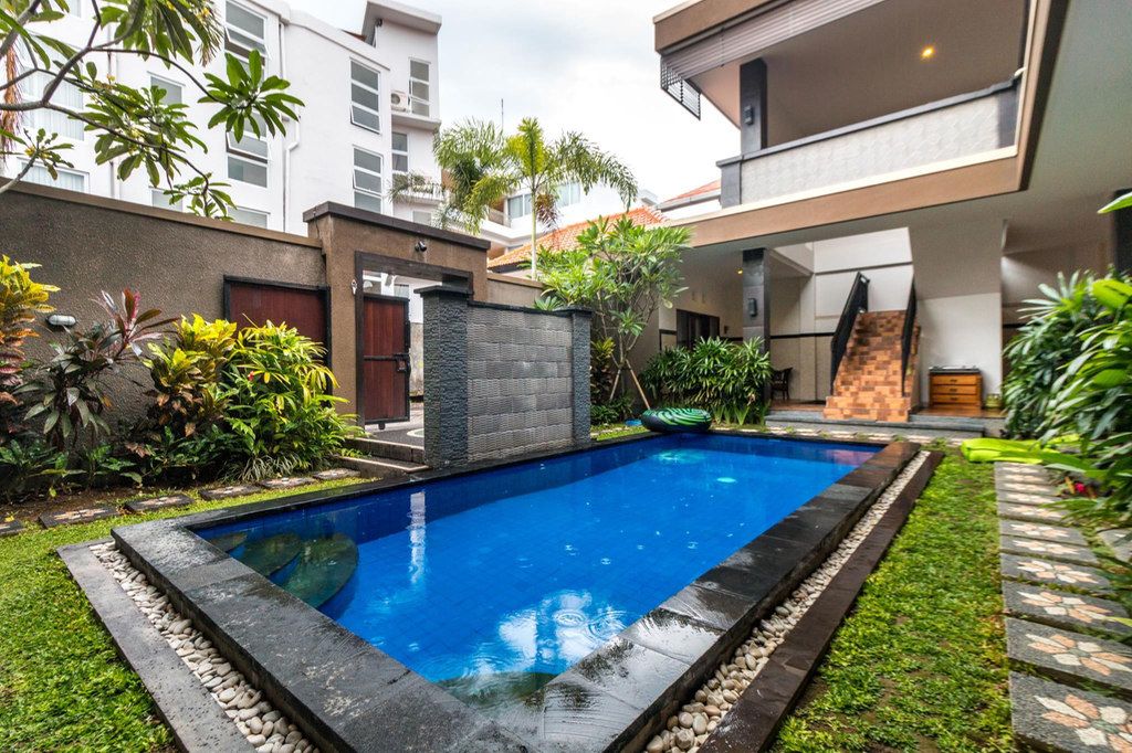 Leluhur Bali Pool Courtyard